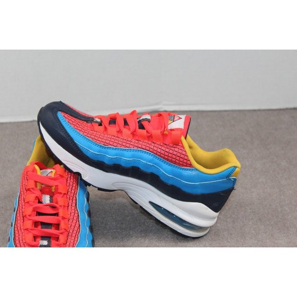 Nike Air Max 95 Now Boys Size 6.5Y Multicolor Athletic Shoes Sneakers AV2289-600 - Picture 2 of 16